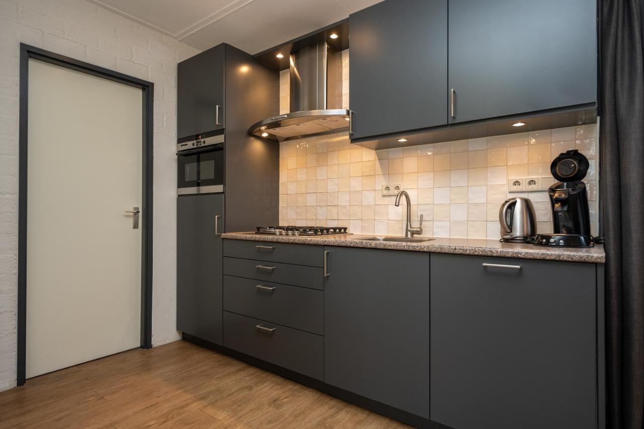 'T Eibernest Villa De Cocksdorp  Bagian luar foto