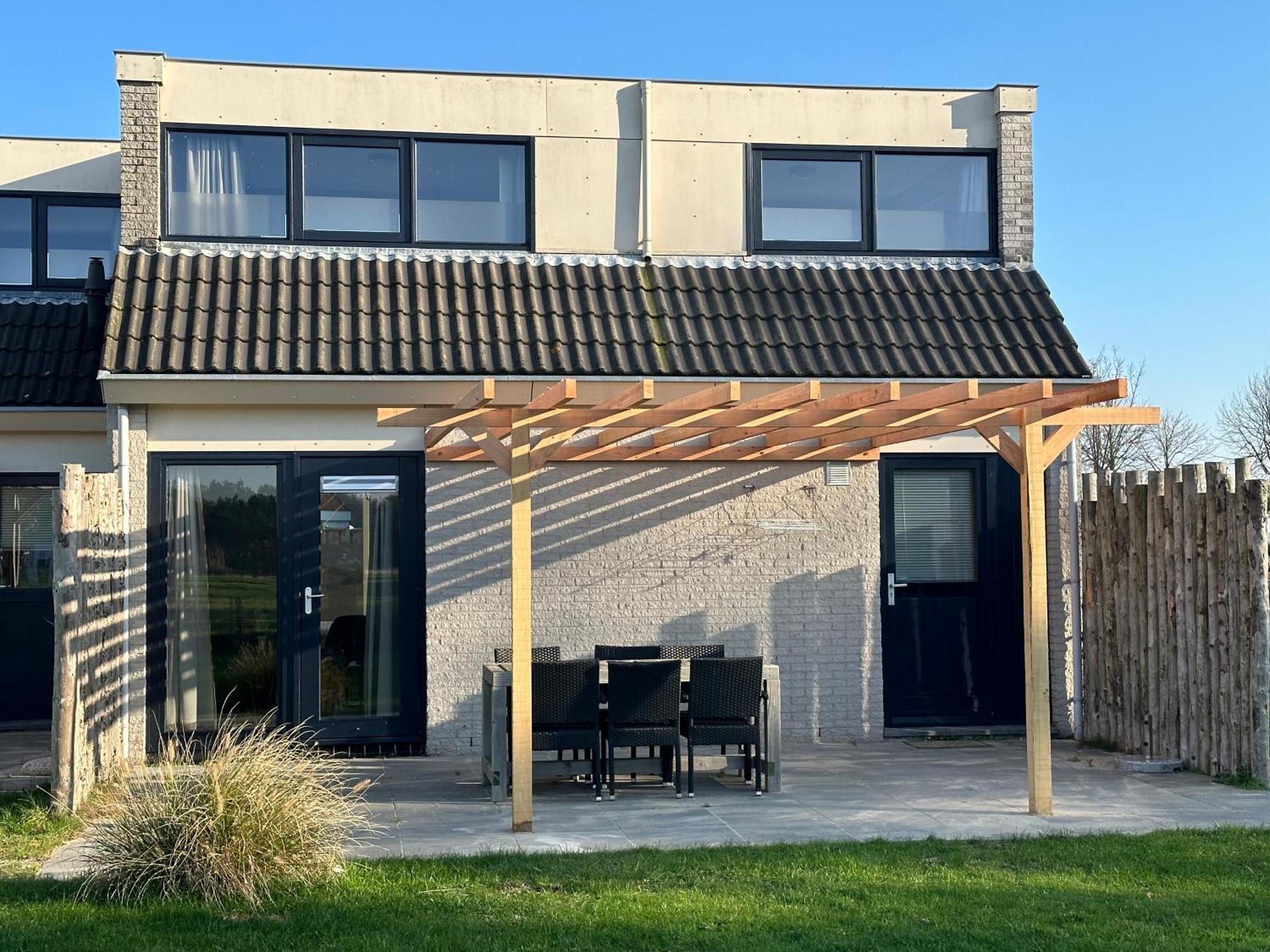 'T Eibernest Villa De Cocksdorp  Bagian luar foto